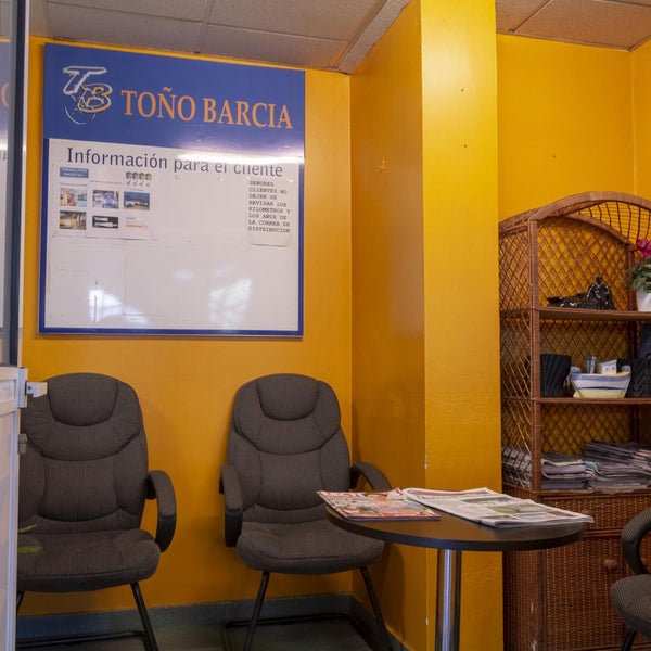 รูปภาพถ่ายที่ Talleres Toño Barcia โดย Business o. เมื่อ 6/16/2020