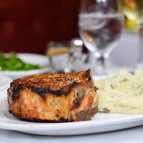 Foto diambil di Christner&#39;s Prime Steak &amp; Lobster oleh Business o. pada 8/14/2019