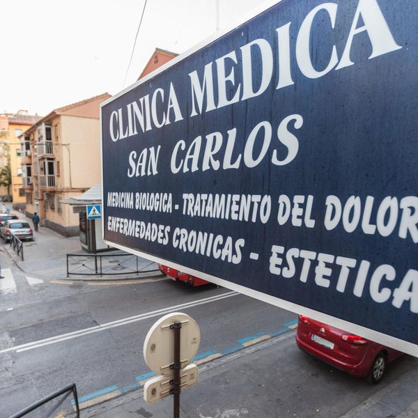 Photo prise au Clínica Médica San Carlos par Business o. le6/17/2020