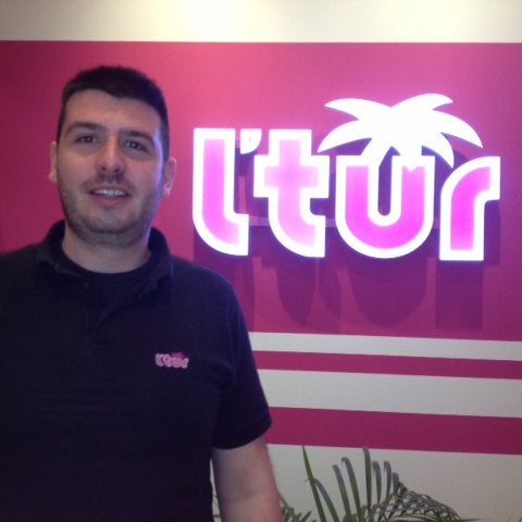 Photos At L Tur Travel Agency In Schlossstrasse