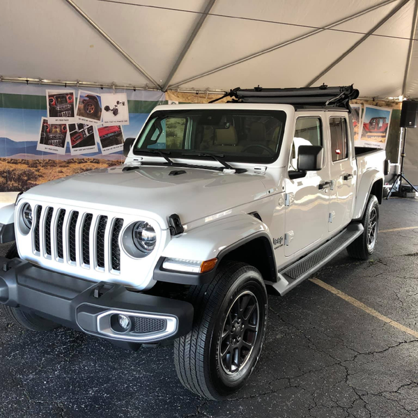 Dodge Inc Car Dealership in Goshen