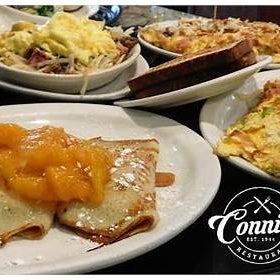 Foto tirada no(a) Connie&#39;s Family Restaurant por Business o. em 9/13/2019