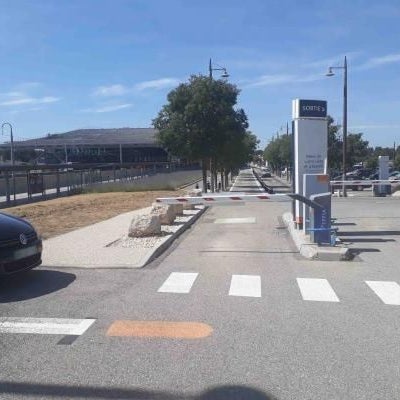 Parking Gare Aix En Provence Tgv P9 Effia Parking In Aix En Provence