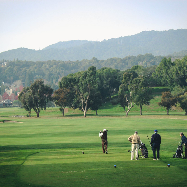 Снимок сделан в Peacock Gap Golf Club пользователем Business o. 9/9/2019