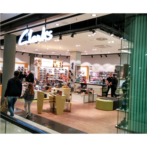 Clarks on sale the mall