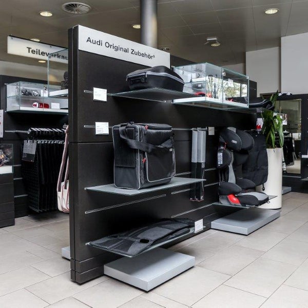 Audi Zentrum Ingolstadt Karl Brod Gmbh Audi Zentrum Ingolstadt Karl Brod GmbH - Ingolstadt, Bayern