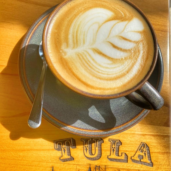 Foto tirada no(a) Tula Cafe &amp; Restaurant por 🌟Fulden🌟 em 8/25/2022