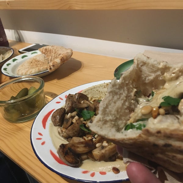 Mashery Hummus Kitchen Israeli Restaurant in Köln