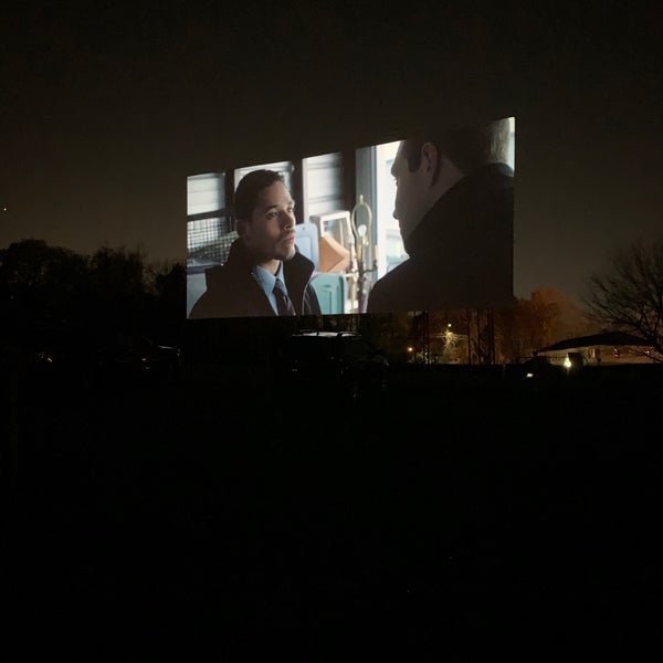 Foto tirada no(a) Bengies Drive-in Theatre por Cory C. em 11/14/2020