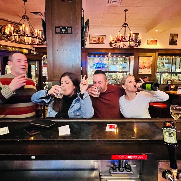 Foto tirada no(a) Miller Time Pub &amp; Grill por Cory C. em 1/26/2022