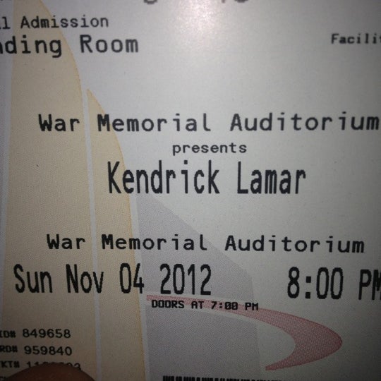 Das Foto wurde bei Nashville War Memorial Auditorium von Collin S. am 11/5/2012 aufgenommen