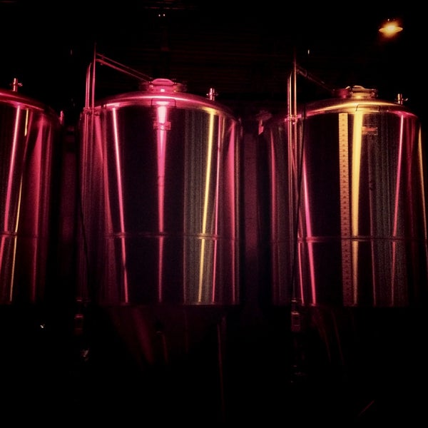 4/27/2013にJesse R.がHalf Full Breweryで撮った写真