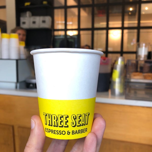 10/20/2018 tarihinde Tessa J.ziyaretçi tarafından Three Seat Espresso'de çekilen fotoğraf