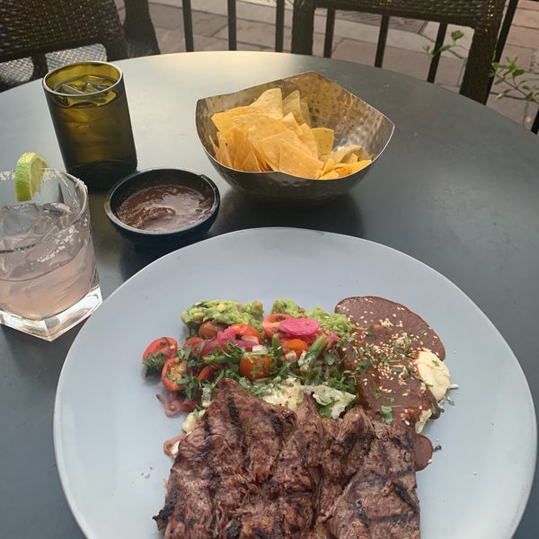 I had La Tampiqueña, which is a beautifully seasoned fillet steak with a tomato salad, guacamole, and a small cheese enchilada. It was delicious. You could taste every element.