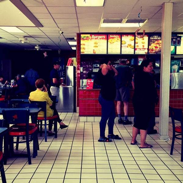 Dairy Queen Hwy 83 N