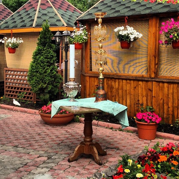 Кафе скала в отрадном