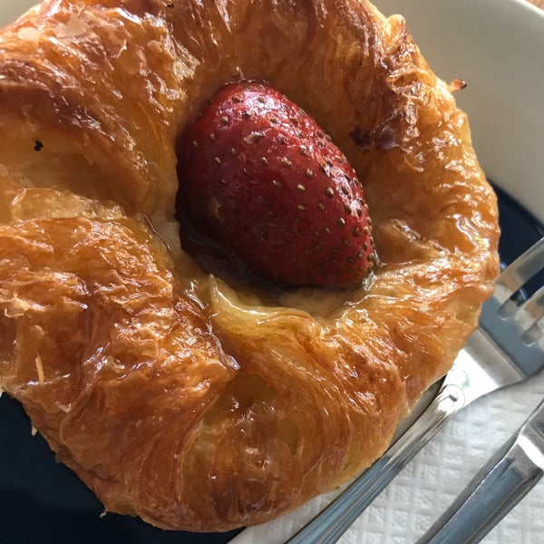 Bali Bakery (Patisserie & Cafe) 12 tips