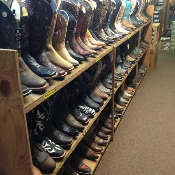Photos at Eli s Western Wear 105 visitors