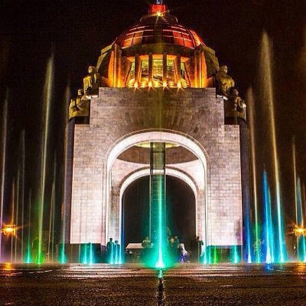 Photo taken at Monumento a la Revolución Mexicana by Daniel  G. on 11/21/2013