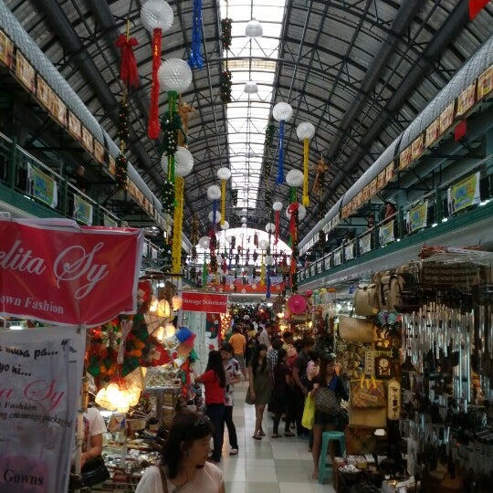 Shoppesville Shopping Mall In San Juan