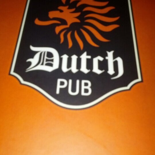 รูปภาพถ่ายที่ Dutch Pub โดย Priscila M. เมื่อ 2/2/2013
