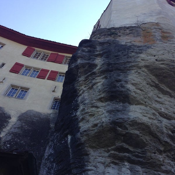 Das Foto wurde bei Schloss Lenzburg von Kumru A. am 9/23/2013 aufgenommen