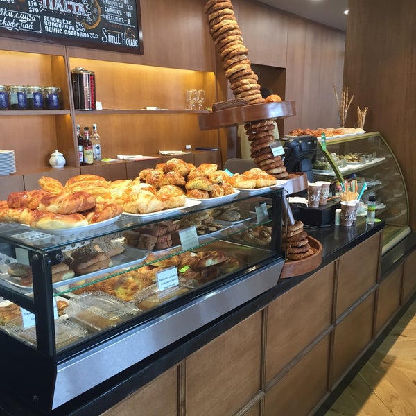 8/26/2015에 Burak Can P.님이 Simit House Cafe &amp; Bakery에서 찍은 사진