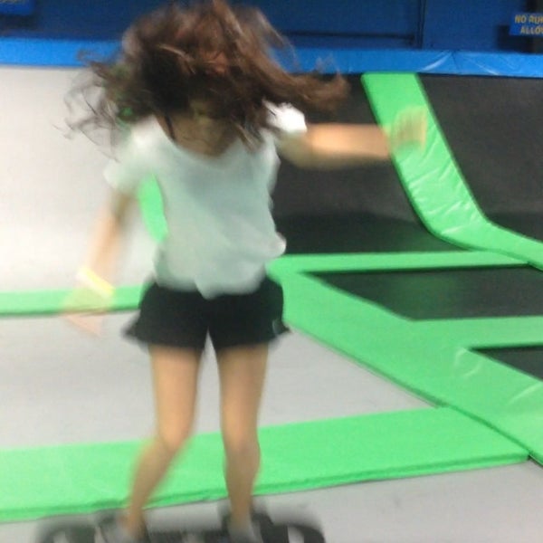 Photo taken at Bounce Trampoline Sports by Gina G. on 6/4/2014