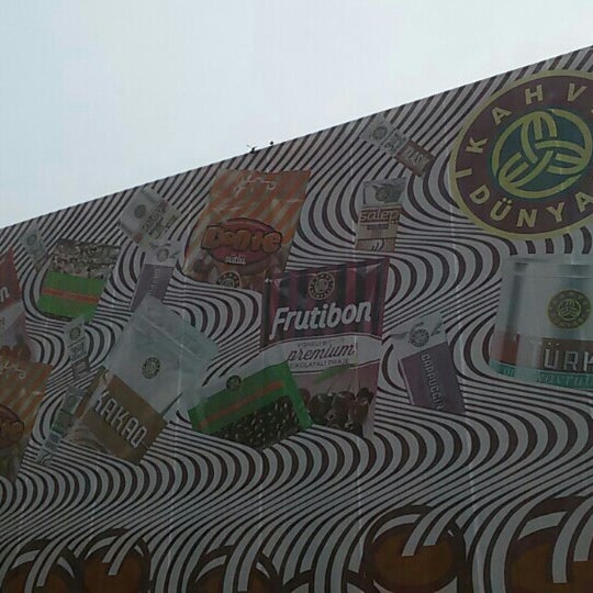 Altın Marka çikolata fabrikası İstanbul�da Dağıtım Merkez