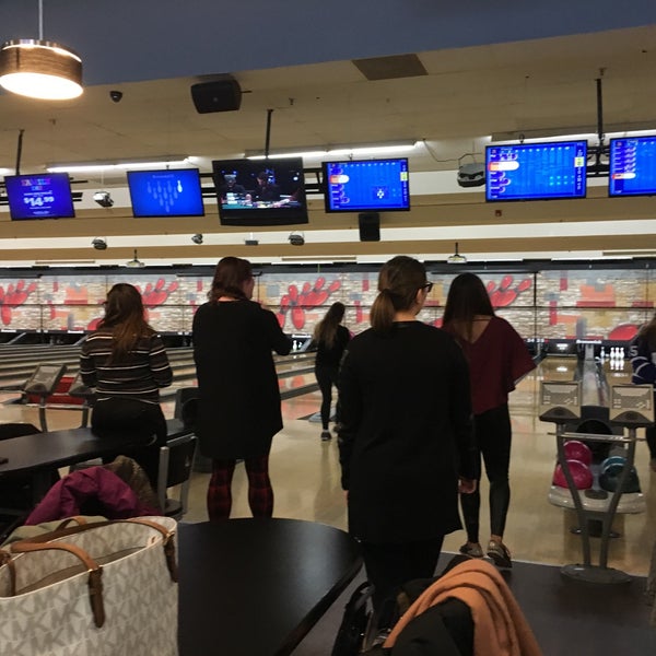 Woodbridge Bowl Bowling Alley