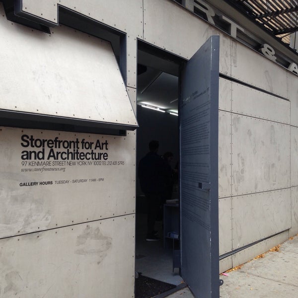 11/13/2015にMがStorefront for Art and Architectureで撮った写真