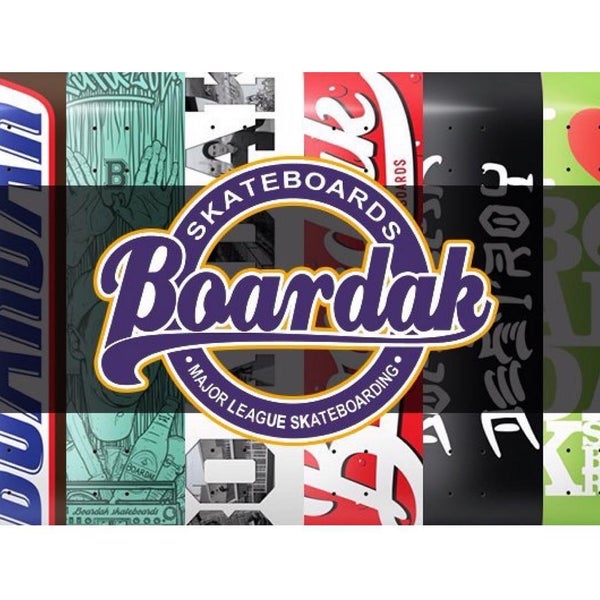 รูปภาพถ่ายที่ BOARDak Boardshop โดย piN เมื่อ 8/18/2015