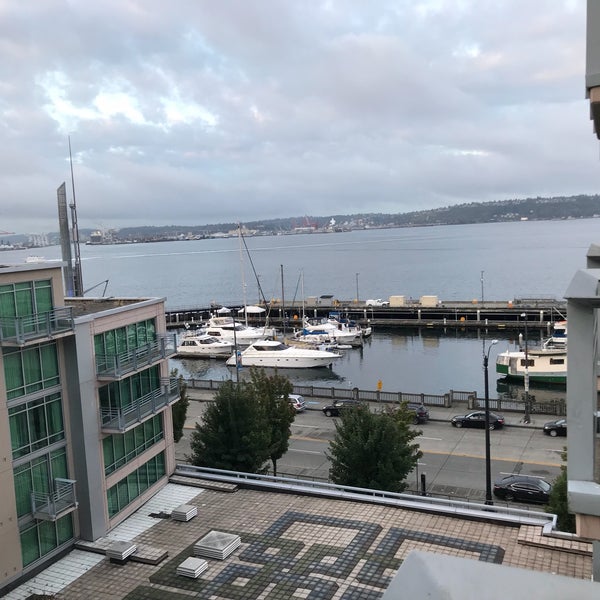 Das Foto wurde bei Seattle Marriott Waterfront von Noel T. am 9/10/2018 aufgenommen
