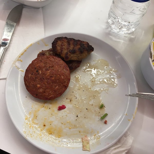 Köfteci Yusuf Cevizli Cevizli Mah. Zuhal Cad. Ritim İstanbul