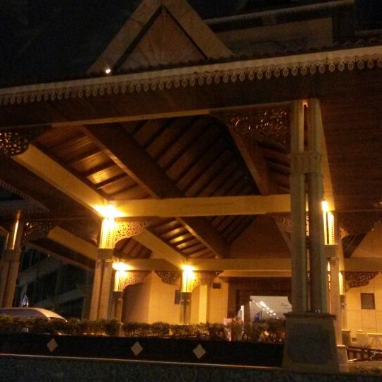 Photos at Perbadanan Kemajuan Kraftangan Malaysia - Performing 