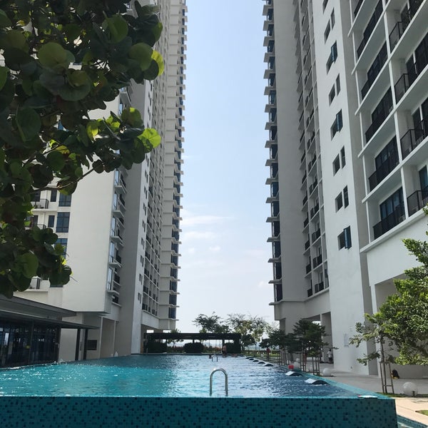 Swimming Pool Trefoil Pool