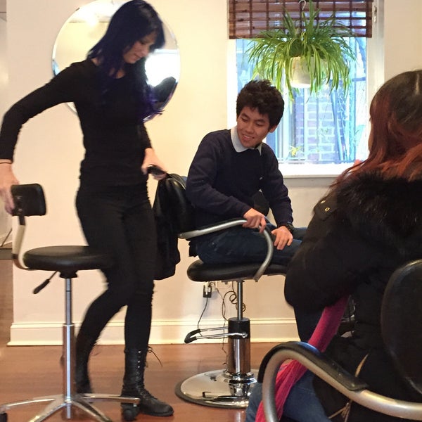 Charlie Salon - Washington Square West - 10 tips from 128 visitors