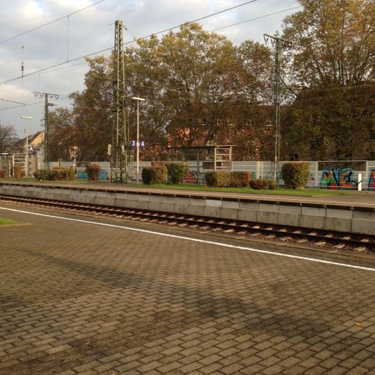 10/31/2012에 MK님이 Bahnhof Köln Süd에서 찍은 사진