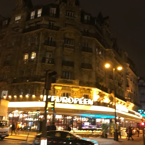 Photo taken at Holiday Inn Paris - Gare de Lyon Bastille by Rumi on 2/20/2017