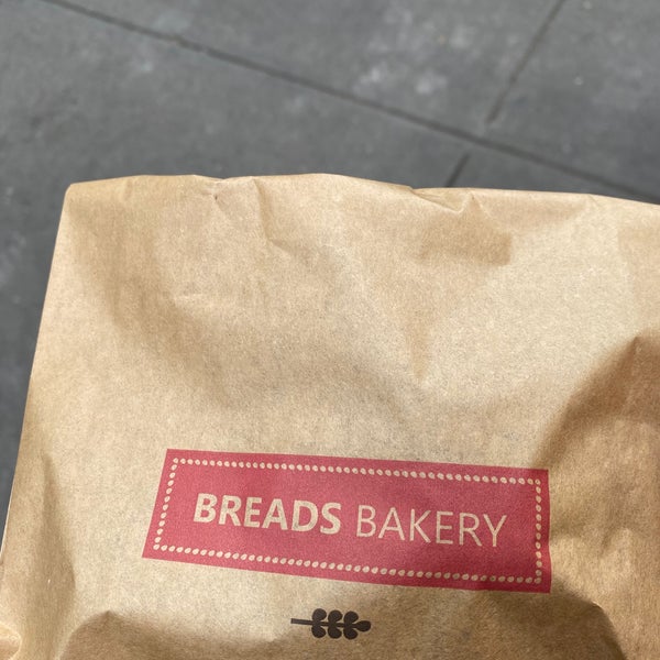 9/19/2022 tarihinde Rumiziyaretçi tarafından Breads Bakery'de çekilen fotoğraf