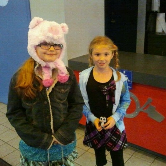 Derry Five Star Cinemas Derry, NH