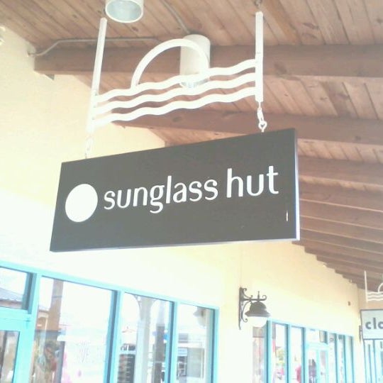 Sunglass Hut - Ellenton, FL