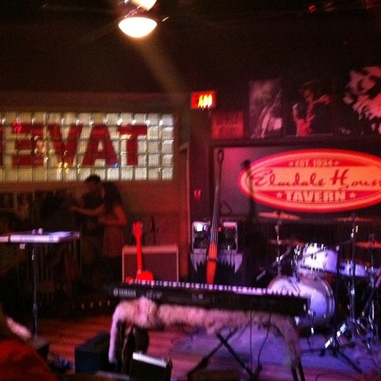 Elmdale Oyster House and Tavern HintonburgMechanicsville 1084