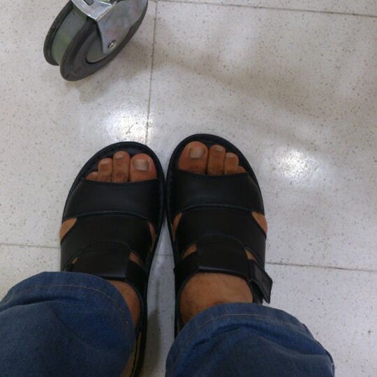 sketchers sunway pyramid