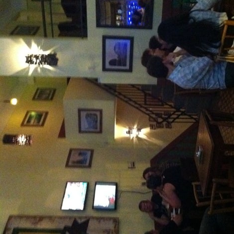 Foto scattata a Tuyuty Pub Café da Jorge P. il 2/15/2012