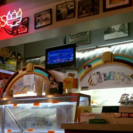 Photo taken at Chaps Ice Cream by Will L. on 11/30/2011