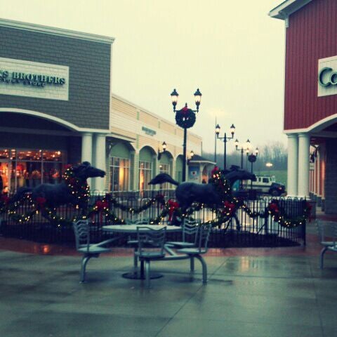 Photo taken at Tanger Outlets Pittsburgh by Meg M. on 12/6/2011