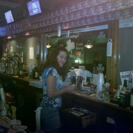 8/27/2011 tarihinde Mike S.ziyaretçi tarafından 773 Lounge'de çekilen fotoğraf