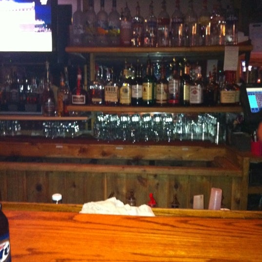 8/7/2011 tarihinde Amber R.ziyaretçi tarafından Platte River Bar And Grille'de çekilen fotoğraf