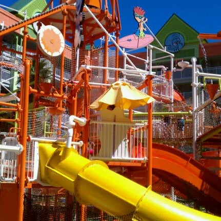 Photo taken at Nickelodeon Suites Resort by Diane N. on 3/5/2012
